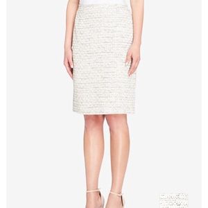Tahari by Arthur S. Levine Tweed Skirt Size 4 NWT